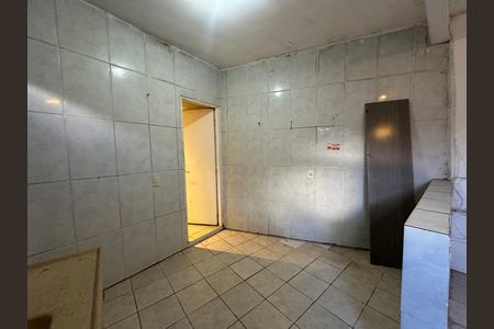 Sala/Cozinha de casa para alugar com 1 quarto, 40m² em Vila Pouso Alegre, Barueri