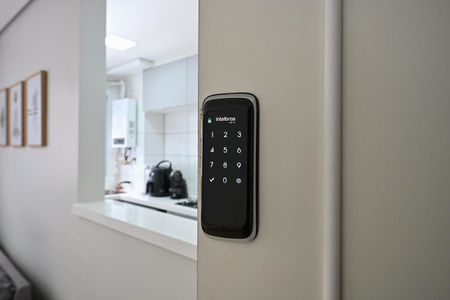 Fechadura Eletrônica de apartamento à venda com 2 quartos, 42m² em Vila Plana, São Paulo