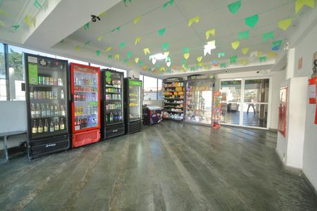 Apartamento à venda com 63m², 3 quartos e 1 vagaMini mercado 