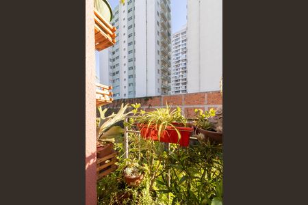 Sacada de apartamento à venda com 2 quartos, 77m² em Jardim Flor da Montanha, Guarulhos