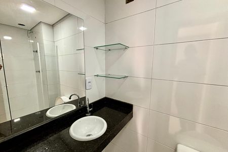 Banheiro  de apartamento para alugar com 2 quartos, 40m² em Vila Matilde, São Paulo