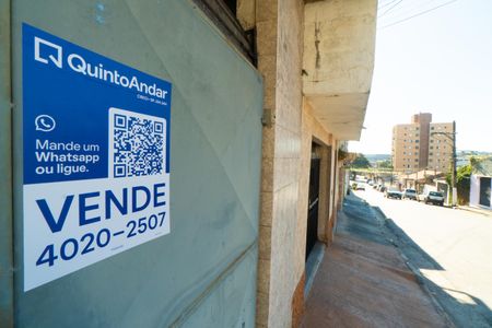 Plaquinha de casa à venda com 2 quartos, 65m² em Jardim Oriental, São Paulo