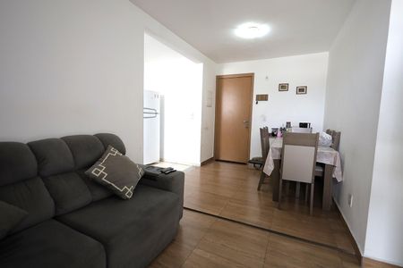Apartamento à venda com 50m², 2 quartos e 1 vaga Apartamento à venda com 50m², 2 quartos e 1 vagaSala