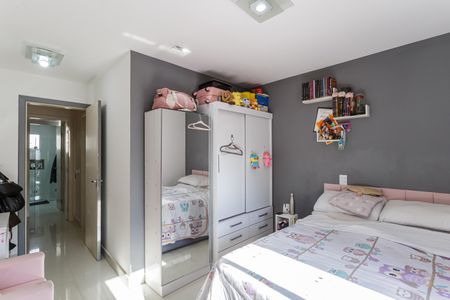 Apartamento à venda com 142m², 3 quartos e 2 vagasSuíte 1