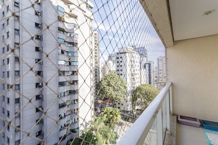 Varanda de apartamento à venda com 3 quartos, 142m² em Moema, São Paulo