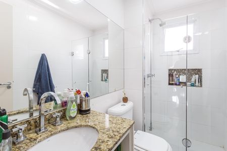 Banheiro Social de apartamento à venda com 3 quartos, 142m² em Moema, São Paulo