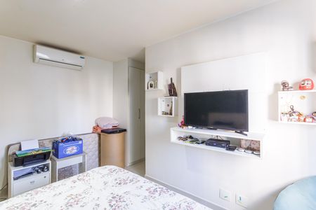 Apartamento à venda com 142m², 3 quartos e 2 vagasSuíte 2