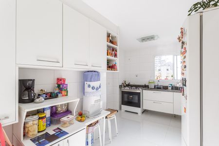 Apartamento à venda com 142m², 3 quartos e 2 vagasCozinha