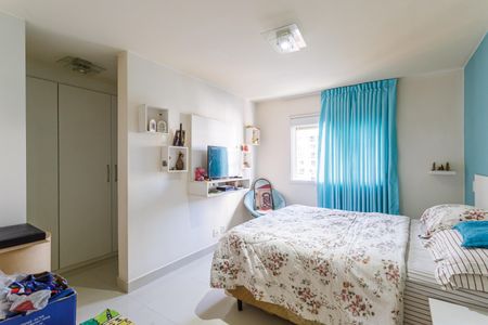 Apartamento à venda com 142m², 3 quartos e 2 vagasSuíte 2