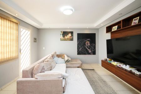 Sala de casa para alugar com 2 quartos, 120m² em Outeiro de Passárgada, Cotia