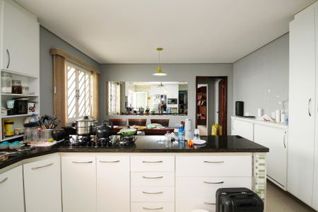 Cozinha de casa para alugar com 2 quartos, 120m² em Outeiro de Passárgada, Cotia