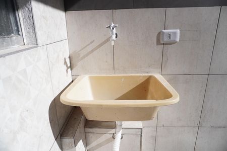 Área de serviço de casa para alugar com 1 quarto, 100m² em Vila Nova Curuca, São Paulo