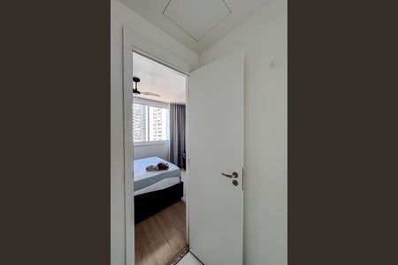 Banheiro de kitnet/studio à venda com 1 quarto, 19m² em Brás, São Paulo