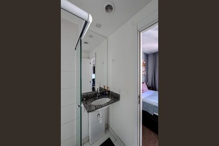 Banheiro de kitnet/studio à venda com 1 quarto, 19m² em Brás, São Paulo