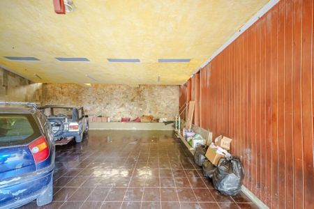 Garagem de casa para alugar com 5 quartos, 500m² em Rolinópolis, São Paulo