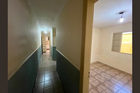 Corredor de casa à venda com 3 quartos, 100m² em Jardim Paris, São Paulo