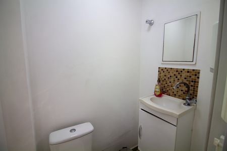 Lavabo de casa à venda com 3 quartos, 106m² em Vila Cruzeiro, São Paulo
