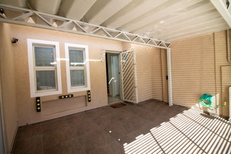 Garagem de casa à venda com 3 quartos, 106m² em Vila Cruzeiro, São Paulo