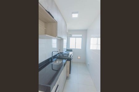 Cozinha de apartamento para alugar com 2 quartos, 43m² em Parque Industrial, Campinas