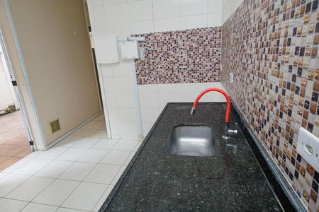 Casa de condomínio para alugar com 104m², 2 quartos e 2 vagas Casa de condomínio para alugar com 104m², 2 quartos e 2 vagasCozinha