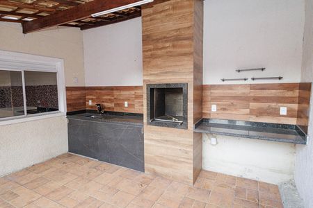 Casa de condomínio para alugar com 104m², 2 quartos e 2 vagas Casa de condomínio para alugar com 104m², 2 quartos e 2 vagasÁrea gourmet