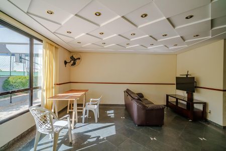 Apartamento para alugar com 70m², 3 quartos e 2 vagas Apartamento para alugar com 70m², 3 quartos e 2 vagasÁrea comum - Salão de festas