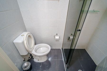 Apartamento para alugar com 70m², 3 quartos e 2 vagas Apartamento para alugar com 70m², 3 quartos e 2 vagasBanheiro 1