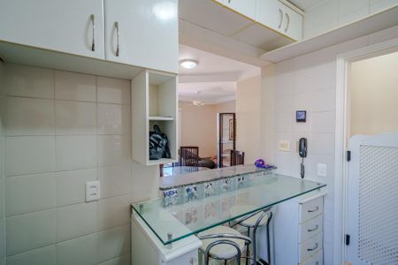 Apartamento para alugar com 70m², 3 quartos e 2 vagas Apartamento para alugar com 70m², 3 quartos e 2 vagasCozinha