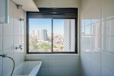 Apartamento para alugar com 70m², 3 quartos e 2 vagas Apartamento para alugar com 70m², 3 quartos e 2 vagasÁrea de Serviço