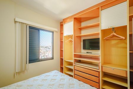 Apartamento para alugar com 70m², 3 quartos e 2 vagas Apartamento para alugar com 70m², 3 quartos e 2 vagasSuíte