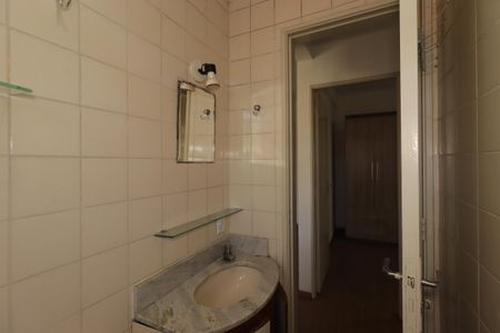 Apartamento para alugar com 55m², 2 quartos e 1 vagaBanheiro