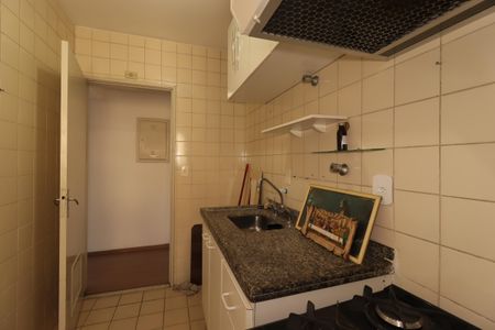 Cozinha de apartamento para alugar com 2 quartos, 55m² em Vila Guiomar, Santo André