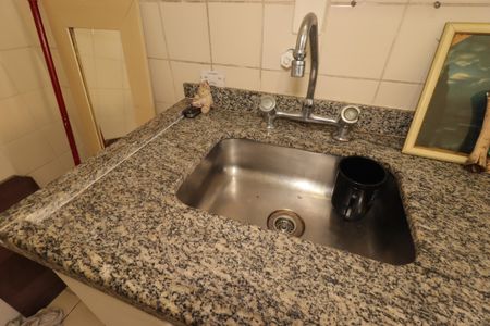 Apartamento para alugar com 55m², 2 quartos e 1 vagaCozinha - Pia