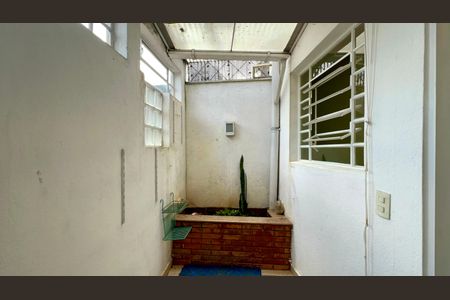 Área de Serviço de casa de condomínio para alugar com 2 quartos, 88m² em Pompeia, São Paulo