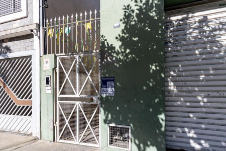 Plaquinha de casa para alugar com 1 quarto, 45m² em Vila Romana, São Paulo