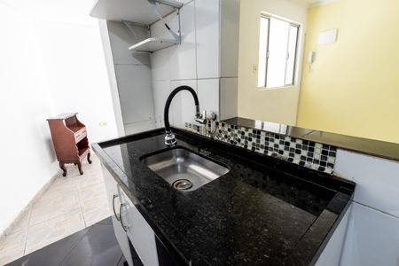 Cozinha de casa para alugar com 1 quarto, 45m² em Vila Romana, São Paulo