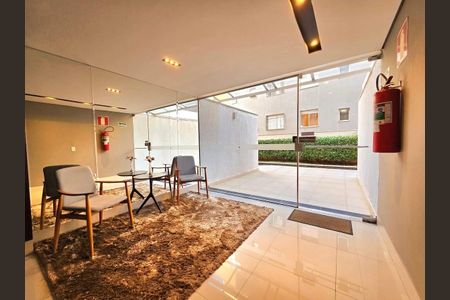 Apartamento à venda com 60m², 2 quartos e 1 vagaHall de entrada