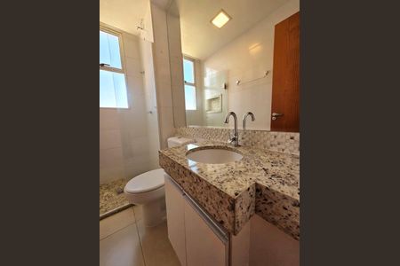 Banheiro Social de apartamento à venda com 2 quartos, 60m² em Cinquentenario, Belo Horizonte