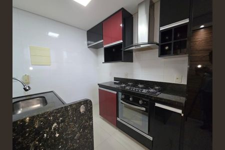 Apartamento à venda com 60m², 2 quartos e 1 vagaCozinha 