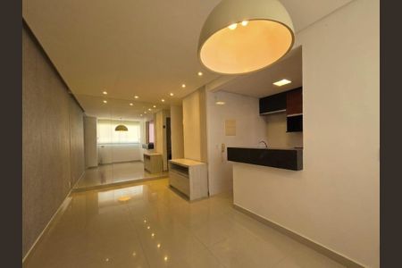 Apartamento à venda com 60m², 2 quartos e 1 vagaSala 