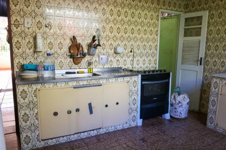 Casa para alugar com 280m², 3 quartos e 2 vagas Casa para alugar com 280m², 3 quartos e 2 vagasCozinha