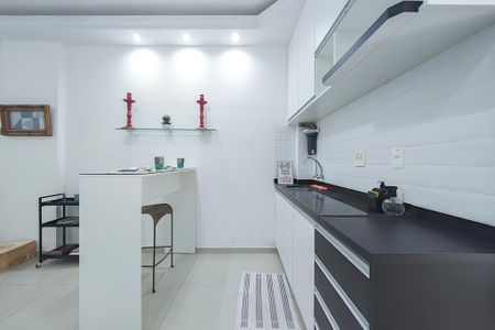 Studio à venda com 33m², 1 quarto e sem vaga Studio à venda com 33m², 1 quarto e sem vagaCozinha