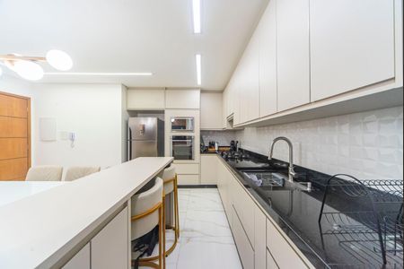 Apartamento à venda com 63m², 2 quartos e 1 vaga Apartamento à venda com 63m², 2 quartos e 1 vagaCozinha