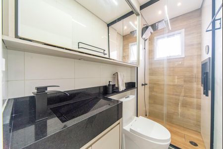 Apartamento à venda com 63m², 2 quartos e 1 vaga Apartamento à venda com 63m², 2 quartos e 1 vagaBanheiro do Quarto 2