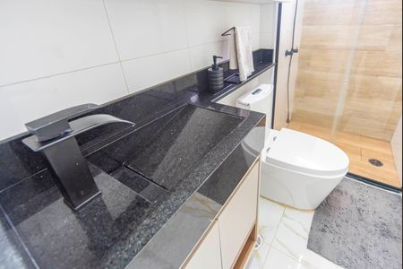 Apartamento à venda com 63m², 2 quartos e 1 vaga Apartamento à venda com 63m², 2 quartos e 1 vagaBanheiro do Quarto 2