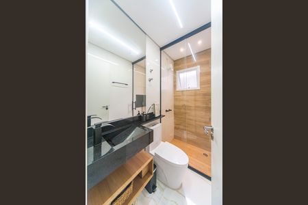 Apartamento à venda com 63m², 2 quartos e 1 vaga Apartamento à venda com 63m², 2 quartos e 1 vagaBanheiro