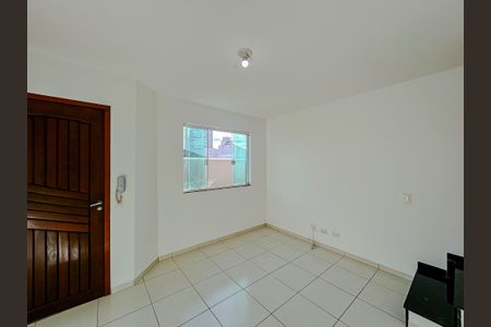 Sala de casa de condomínio para alugar com 2 quartos, 75m² em Penha de França, São Paulo
