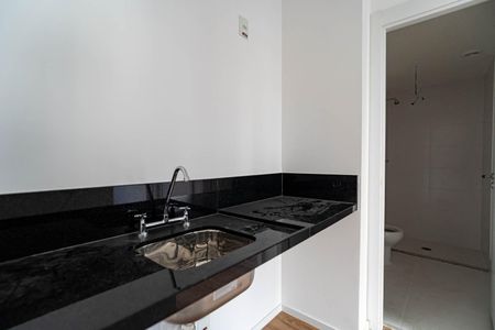 Cozinha de apartamento para alugar com 2 quartos, 37m² em Consolação, São Paulo