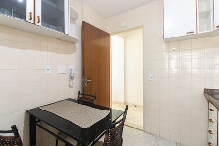 Apartamento para alugar com 57m², 2 quartos e 1 vaga Apartamento para alugar com 57m², 2 quartos e 1 vagaCozinha