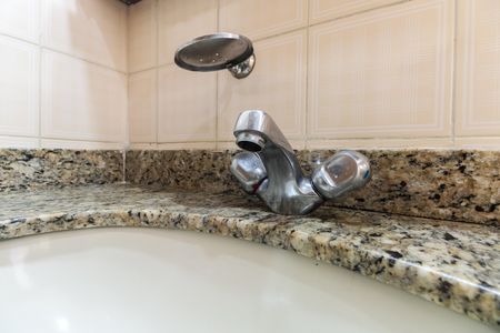 Apartamento para alugar com 57m², 2 quartos e 1 vaga Apartamento para alugar com 57m², 2 quartos e 1 vagaBanheiro